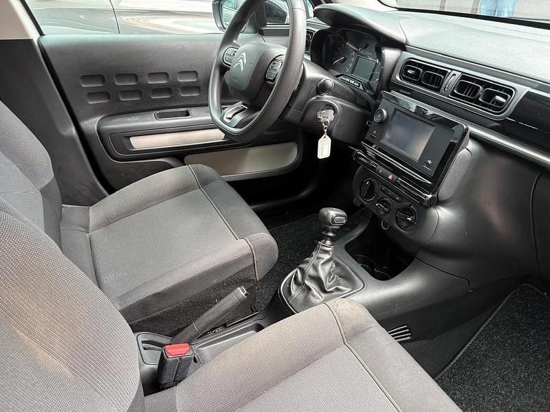 Usata Citroën C3 Shine 102 CV (75 kW) 2023 Bianco Utilitaria