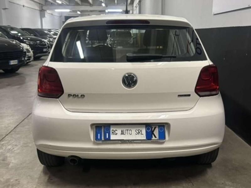 Usado VW Polo Comfortline 82 CV (60 kW) 2013 Blanco Utilitario