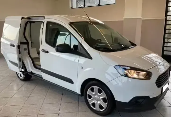 Usata Ford Transit Trend 74 CV (54 kW) 2023 Bianco Furgone