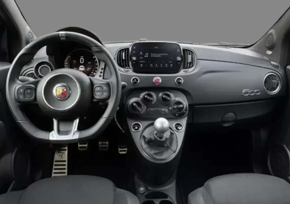Usata Abarth 595 165 CV (121 kW) 2023 Grigio Utilitaria