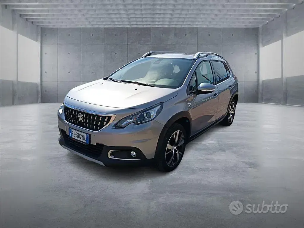 Usata Peugeot 2008 Allure 131 CV (96 kW) 2019 Grigio SUV