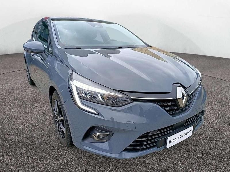 Usata Renault Clio V Zen 101 CV (74 kW) 2021 Grigio Berlina