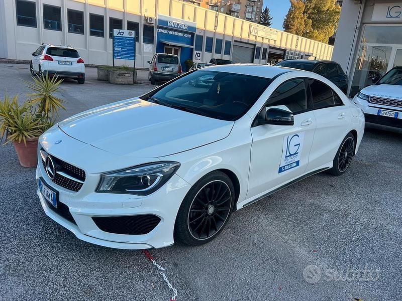 Usata Mercedes CLA220 AMG 170 CV (125 kW) 2014 Bianco Berlina