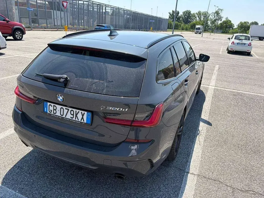 Usata BMW 320 M Sport 190 CV (139 kW) 2020 Grigio Station wagon