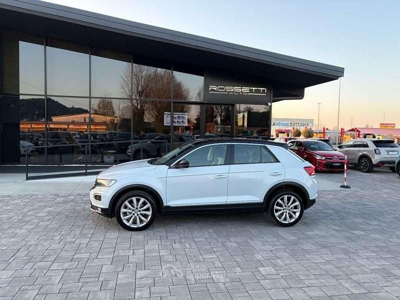 Usata VW T-Roc Advance 150 CV (110 kW) 2019 Bianco SUV