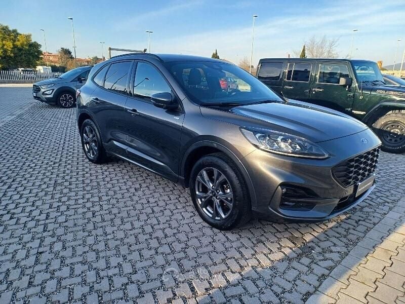 Nuova Ford Kuga ST-Line X 224 CV (164 kW) 2026 SUV