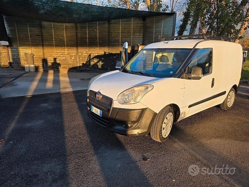 Usata Fiat Doblò 2011 Bianco Monovolume
