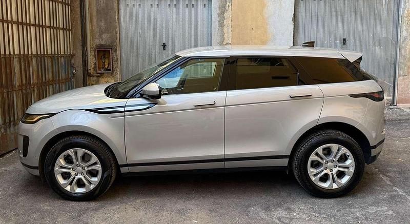 Usata Land Rover Range Rover evoque R-Dynamic 160 CV (117 kW) 2021 Argento SUV