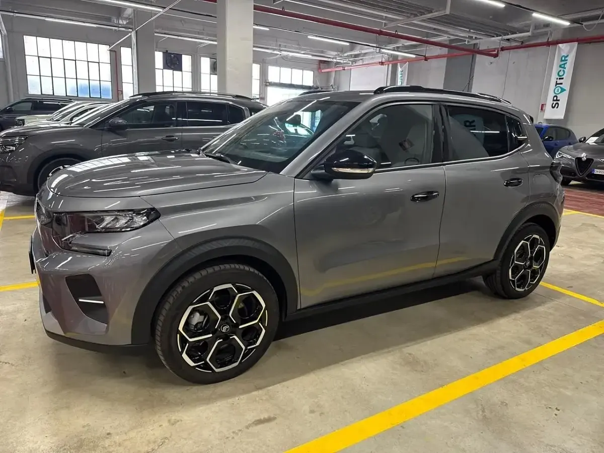 Usata Citroën e-C3 83 kW (113 CV) 2025 Grigio Utilitaria