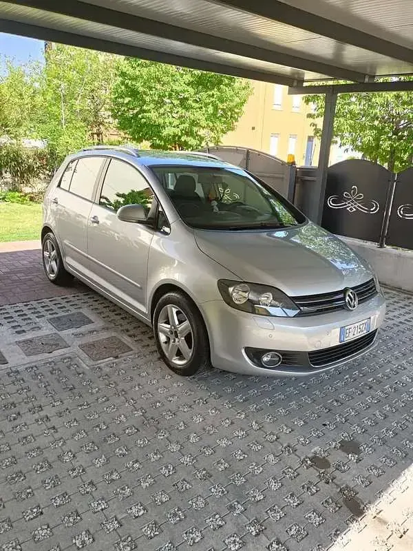 Usata VW Golf Plus Comfortline 102 CV (75 kW) 2010 Monovolume