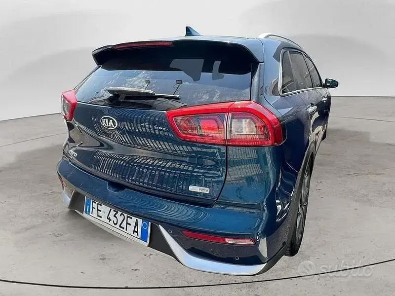 Usata Kia Niro 141 CV (103 kW) 2016 Blu SUV