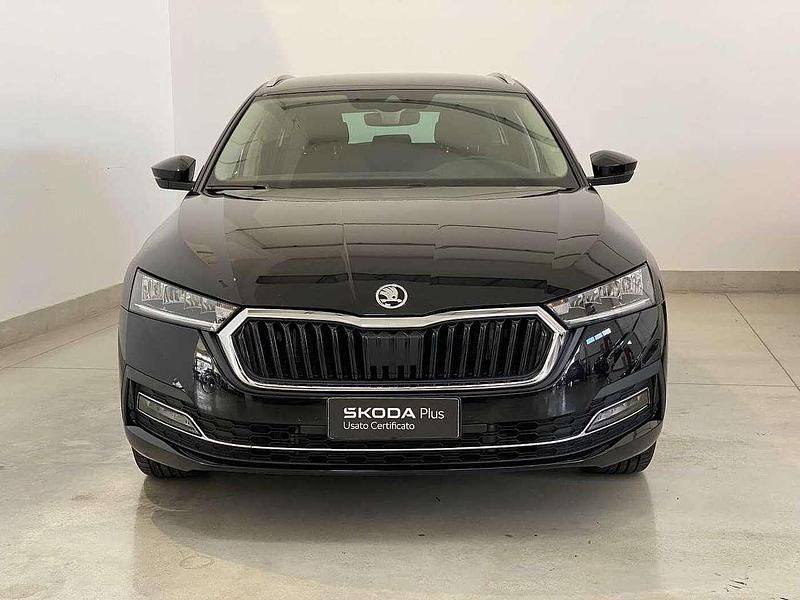 Usata Skoda Octavia Executive 150 CV (110 kW) 2024 Nero Station wagon