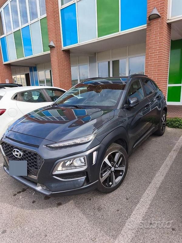 Usata Hyundai Kona XPrime 116 CV (85 kW) 2019 Grigio SUV