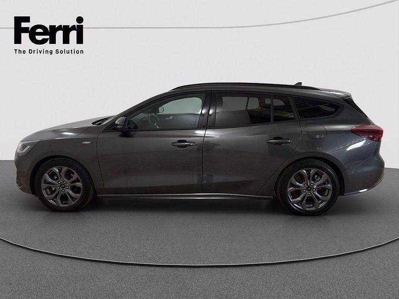 Usata Ford Focus ST-Line 155 CV (114 kW) 2025 Magnetic grey Station wagon