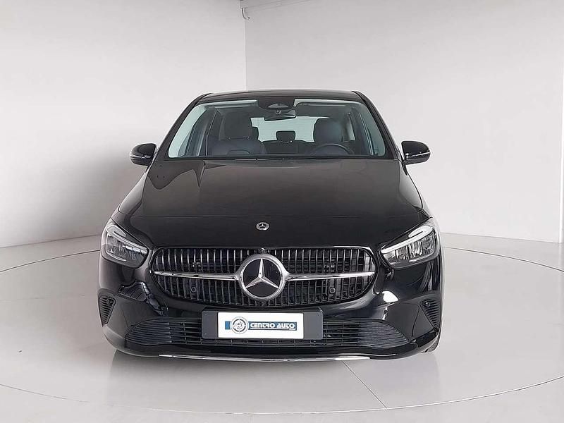 Usata Mercedes B180 Advanced 136 CV (100 kW) 2024 Nero Utilitaria