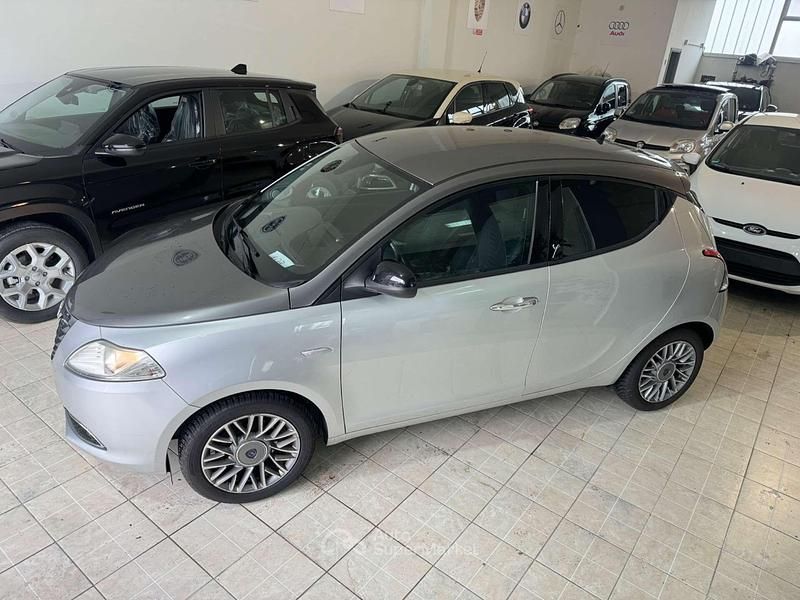 Usata Lancia Ypsilon S 86 CV (63 kW) 2012 Grigio Utilitaria
