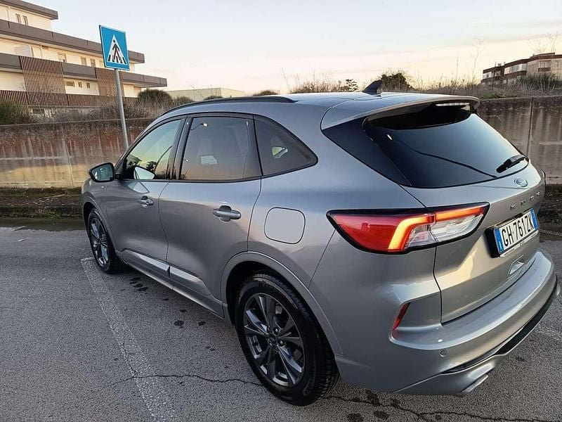 Usata Ford Kuga ST-Line 120 CV (88 kW) 2022 SUV