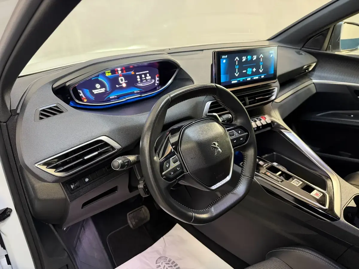 Usata Peugeot 3008 131 CV (96 kW) 2023 Bianco SUV