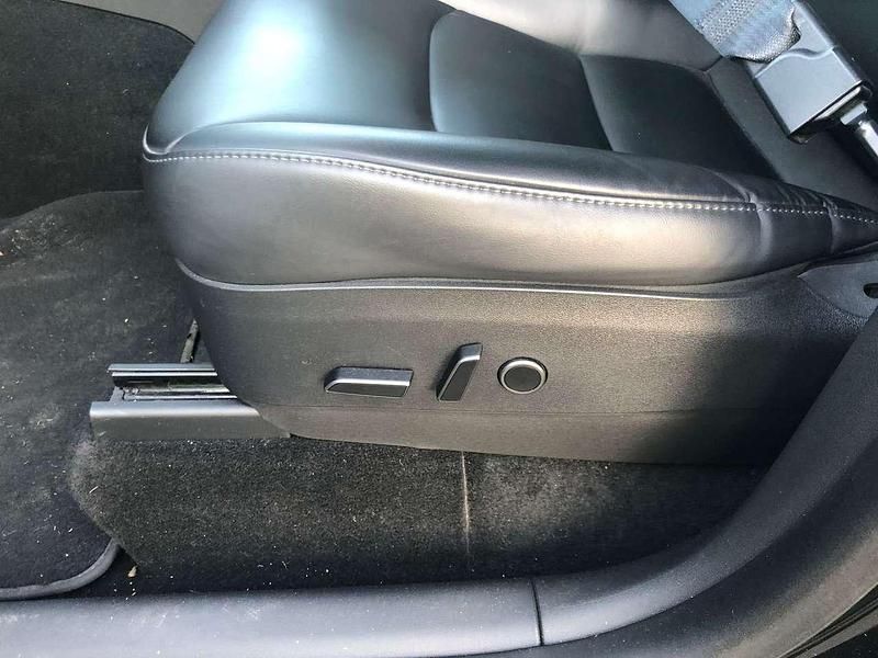 Usata Tesla Model Y 152 kW (208 CV) 2022 Nero SUV