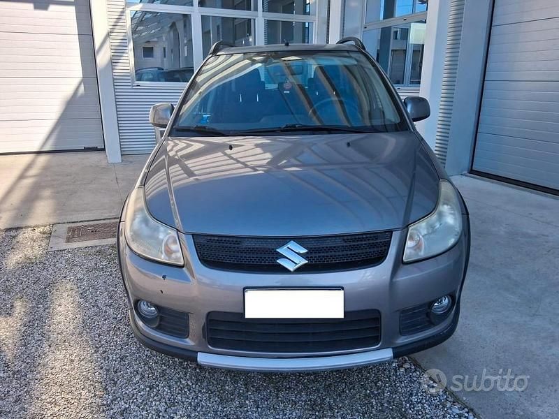 Usata Suzuki SX4 120 CV (88 kW) 2008 SUV