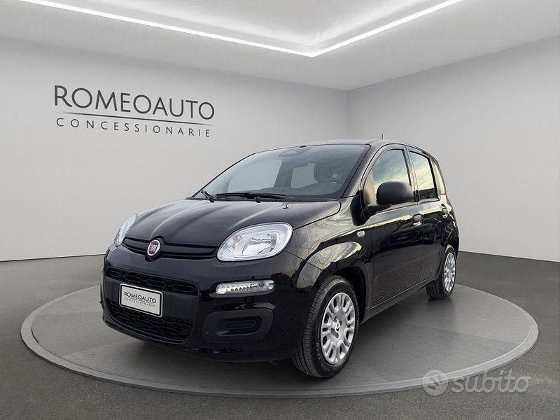 Usata Fiat Panda 70 CV (51 kW) 2025 Nero metallizzato Berlina