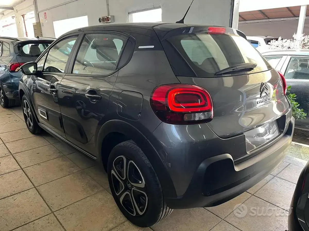 Usata Citroën C3 PureTech 110 CV (80 kW) 2022 Vari colori Utilitaria