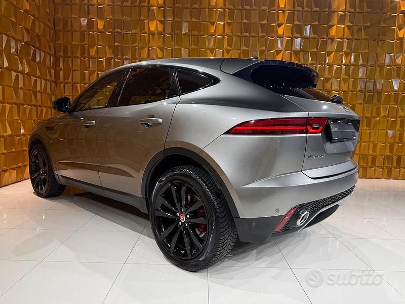 Usata Jaguar E-Pace R 150 CV (110 kW) 2021 Grigio SUV