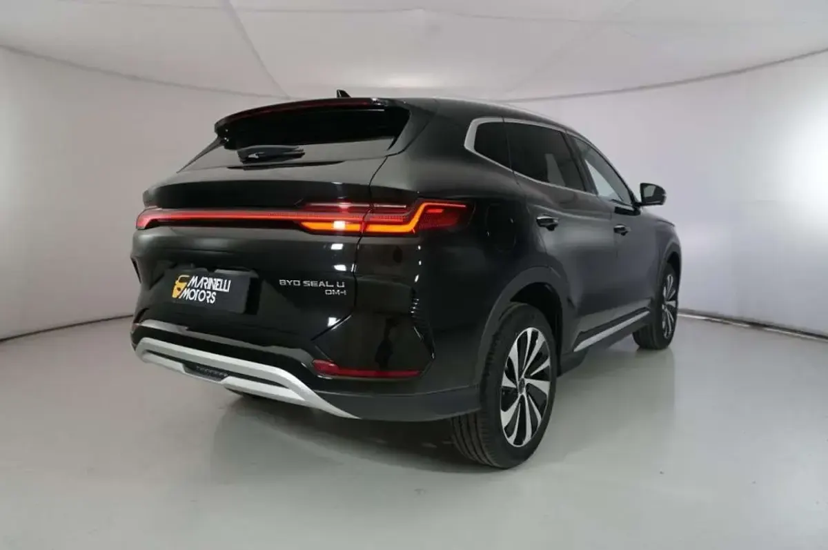 Nuova BYD Seal U Boost 98 CV (72 kW) 2026 Nero SUV