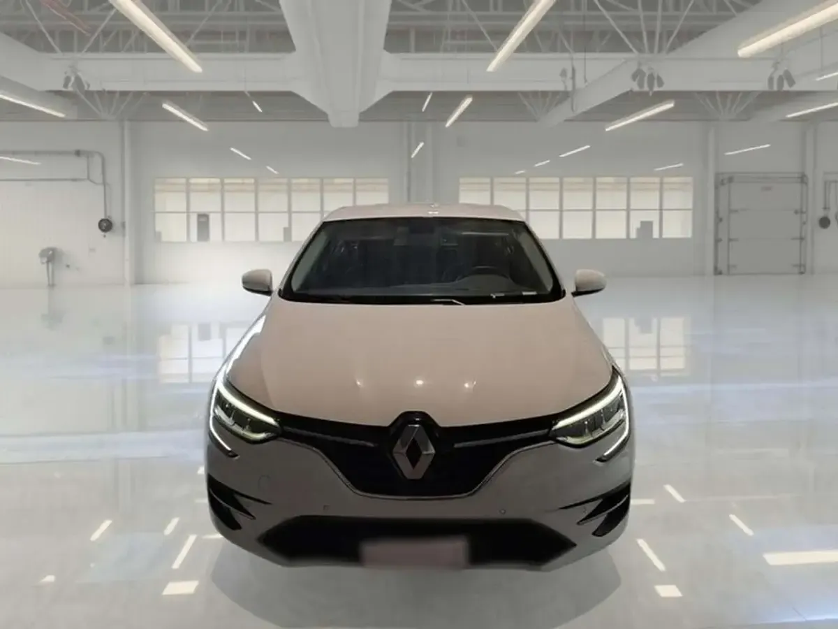 Usata Renault Mégane GrandTour Equilibre 116 CV (85 kW) 2023 Bianco Station wagon