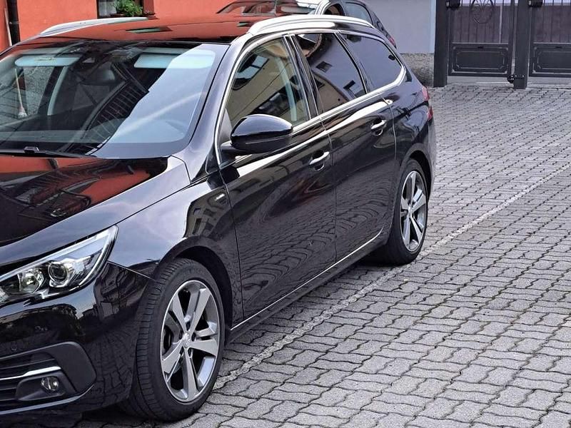 Occasion Peugeot 308 SW Allure 131 ch (96 kW) 2020 Noir Break