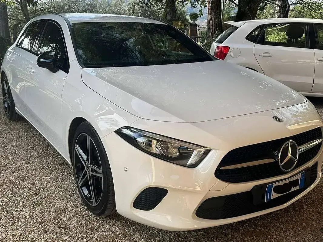Usata Mercedes A180 136 CV (100 kW) 2019 Bianco Berlina