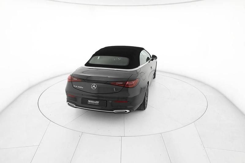 Käytetty Mercedes CLE220 Advanced 197 HP (144 kW) 2025 Harmaa Avoauto