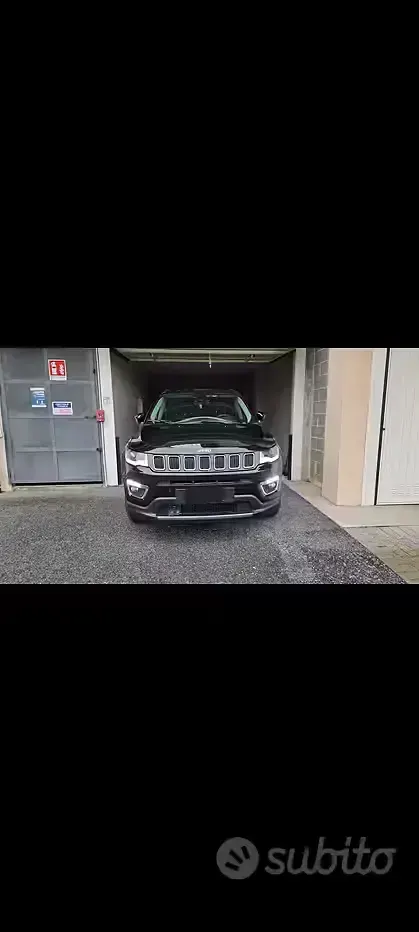 Usata Jeep Compass 140 CV (102 kW) 2018 Nero SUV