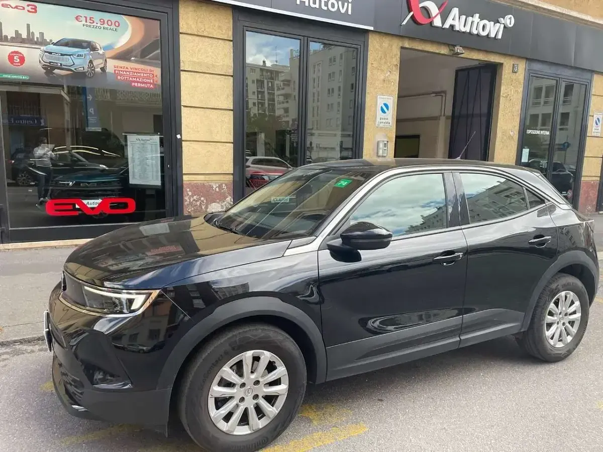 Usata Opel Mokka Edition 101 CV (74 kW) 2023 Nero SUV