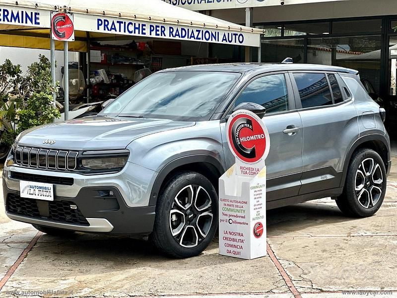 Usata Jeep Avenger Summit 101 CV (74 kW) 2023 Grigio SUV