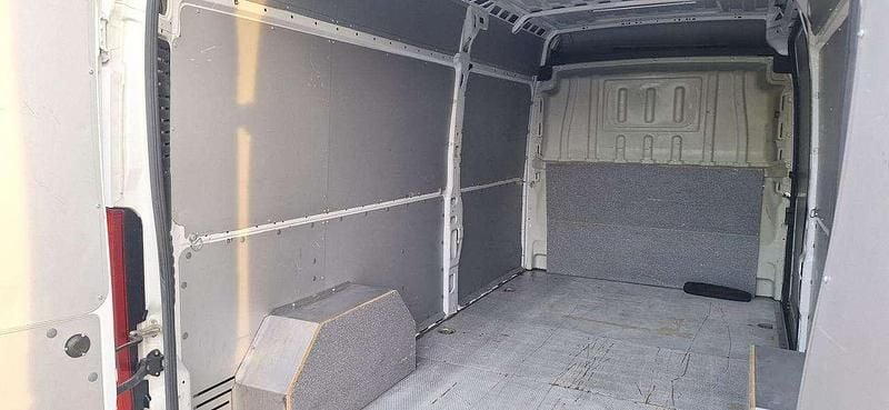 Usata Fiat Ducato 33 150 CV (110 kW) 2018 Bianco pastello Furgone