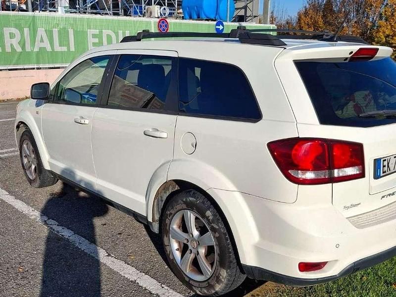 Usata Fiat Freemont 140 CV (102 kW) 2012 Bianco SUV