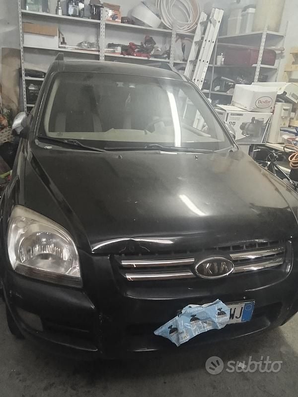 Usata Kia Sportage 140 CV (102 kW) 2006 Nero SUV