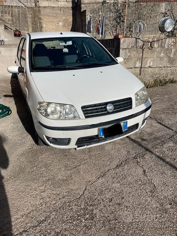 Usata Fiat Punto 2005 Bianco Utilitaria
