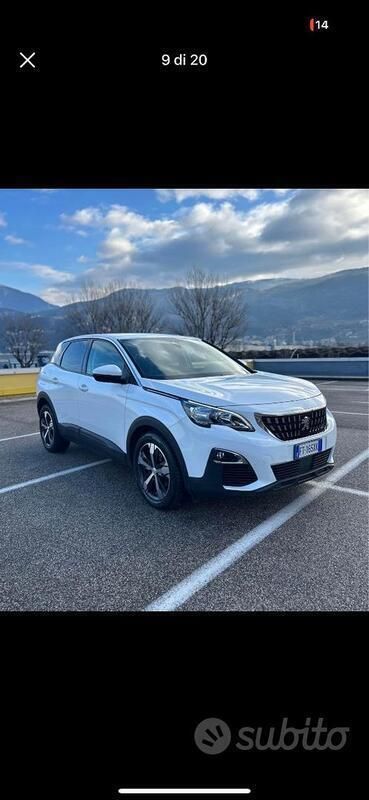 Usata 2019 Peugeot 3008 Station wagon | 17.500 € (Molto cara) - Immagine 1/4