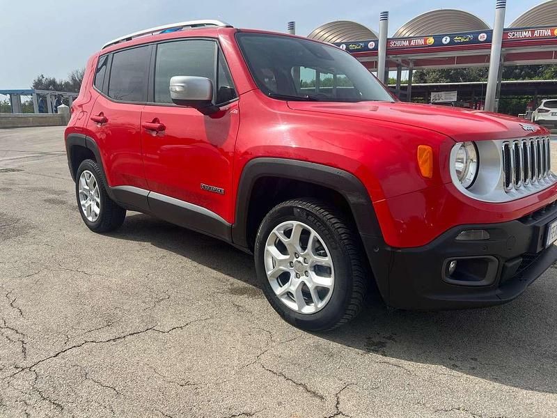 Usata Jeep Renegade Limited 140 CV (102 kW) 2016 Rosso SUV