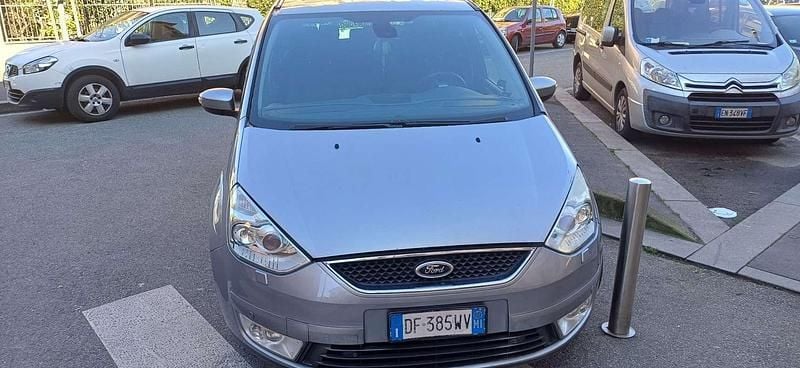 Usata Ford Galaxy Ghia 145 CV (106 kW) 2007 Monovolume