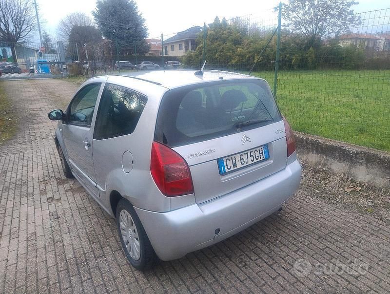 Usata Citroën C2 60 CV (44 kW) 2004 Grigio Utilitaria