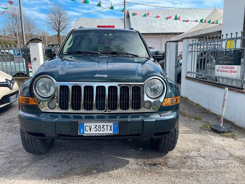 Usata Jeep Cherokee Limited 163 CV (119 kW) 2005 Verde SUV