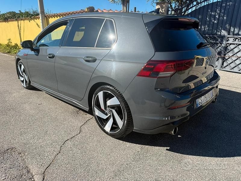 Grigio Usata 2021 VW Golf VIII GTI Tre volumi | 23.500 € (Super prezzo) - Immagine 1/4