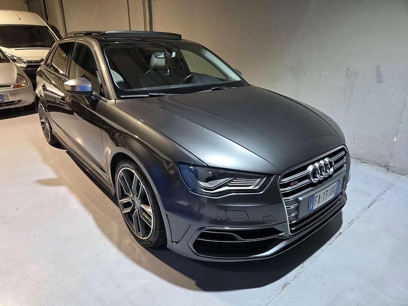 Usata Audi S3 Ambiente 300 CV (220 kW) 2015 Grigio Berlina