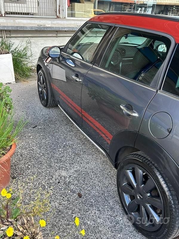 Usata Mini Park Lane Countryman 150 CV (110 kW) 2015 Grigio SUV