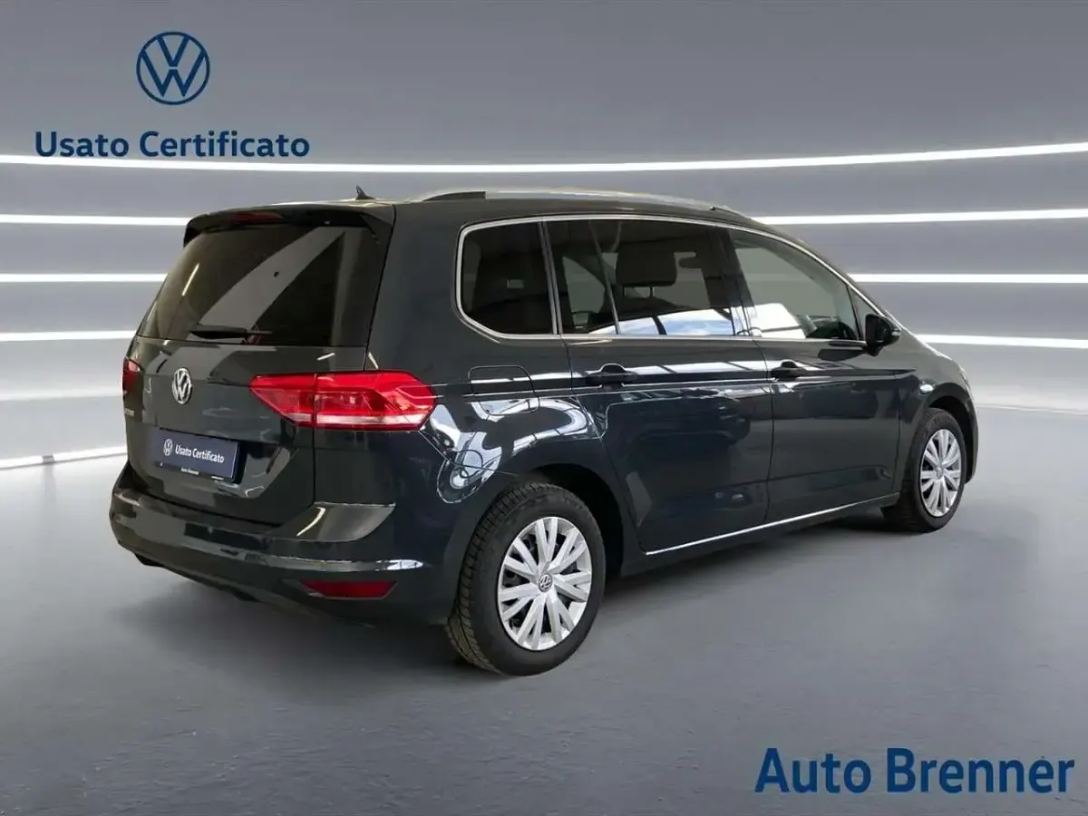 Usata VW Touran Executive 150 CV (110 kW) 2019 Grigio Monovolume