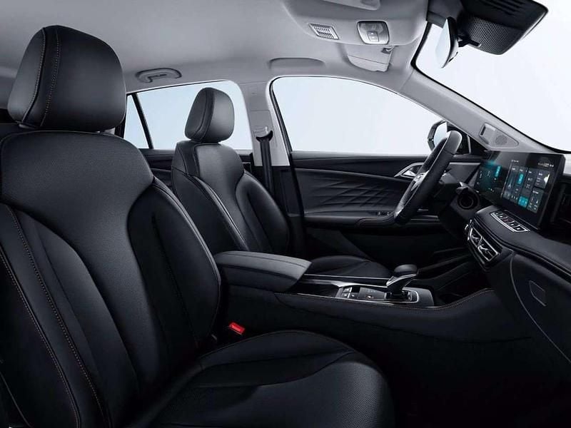 Nuova MG HS Comfort 170 CV (125 kW) 2025 Diamond red SUV