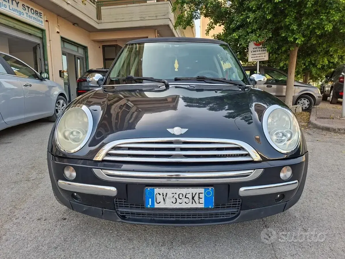 Usata Mini One D 75 CV (55 kW) 2005 Nero Utilitaria
